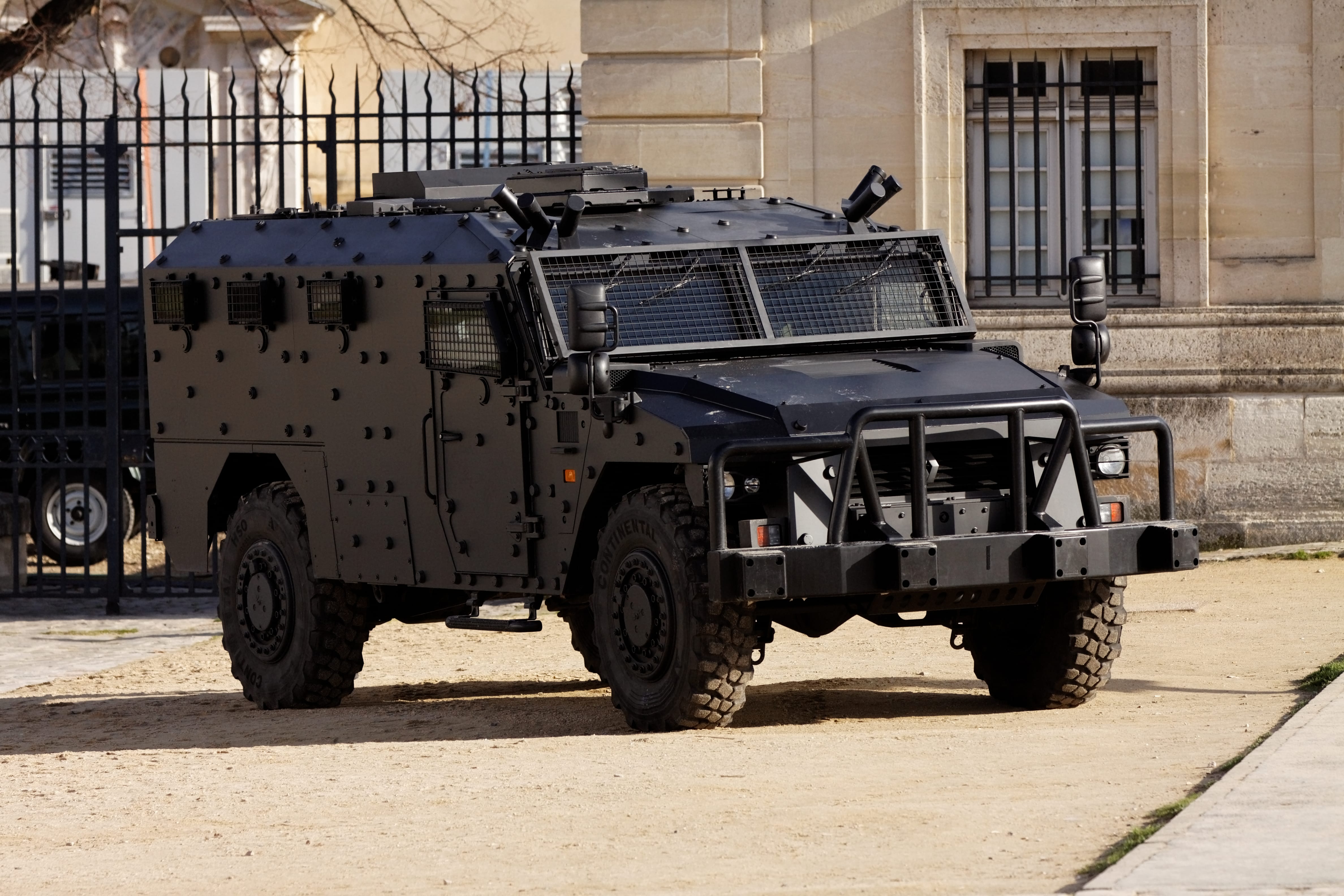 RENAULT TRUCKS DEFENSE Sherpa Light APC 2010 Norev Ref 519901 EUR 75,00 - FR